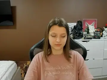 SoniNesti  live sex cam