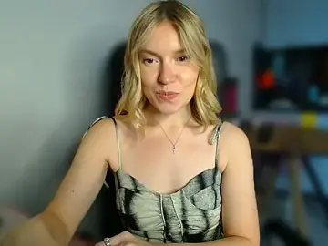 TaylorBre  live sex cam