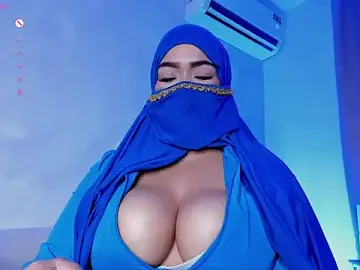 Thaira_aly  live sex cam