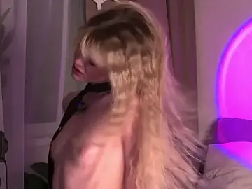 BellaSecrettt  live sex cam