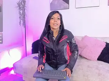 Bianca__bx  live sex cam