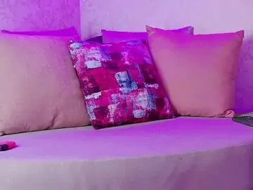 Daranaa_  live sex cam