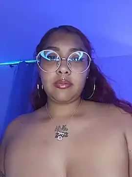 Selene_Roouse  live sex cam