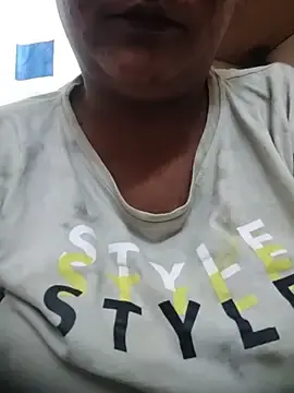 Cute_bhabi69  live sex cam