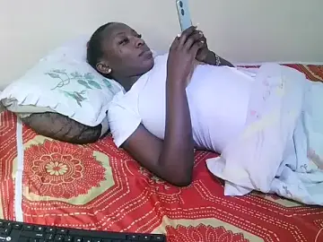 Pretty_tiffany11  live sex cam
