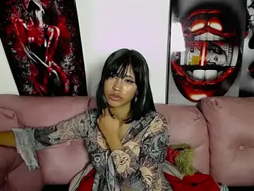 Yiyi_cs  live sex cam