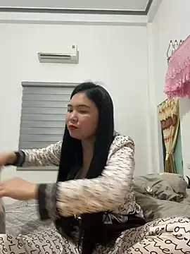 Henlen-su  live sex cam