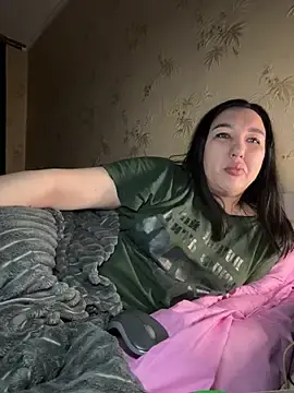 Naughtbaby_2025  live sex cam