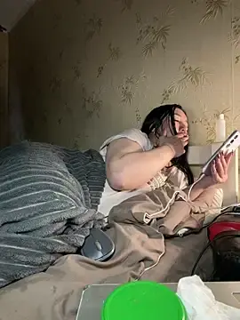 Naughtbaby_2025  live sex cam