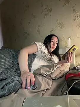 Naughtbaby_2025  live sex cam