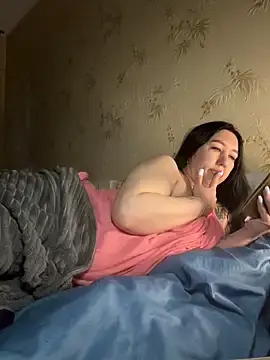Naughtbaby_2025  live sex cam