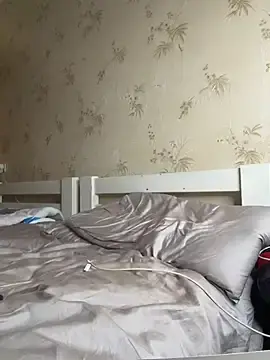 Naughtbaby_2025  live sex cam