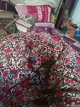 Stepsister_kriti  live sex cam