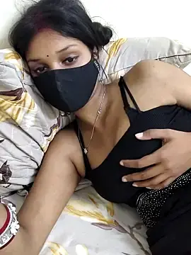 MAYA_BED_GIRL  live sex cam