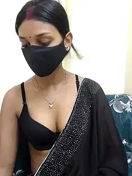 MAYA_BED_GIRL  live sex cam