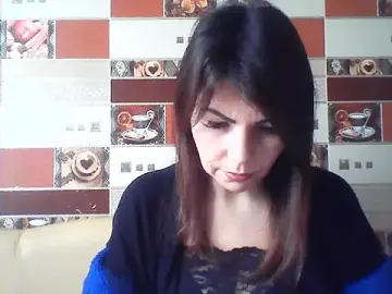 QueenCartyes  live sex cam