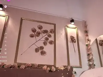 Amandalee01  live sex cam