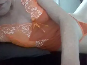 Amii118j  live sex cam
