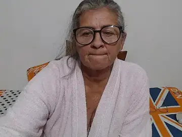 Candy_mature_  live sex cam