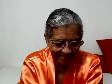 Candy_mature_  live sex cam
