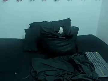 Esmeralda_jenn11  live sex cam