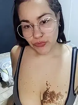 Missgala1  live sex cam