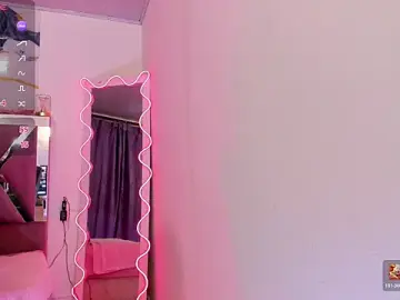 Cristy_tay  live sex cam