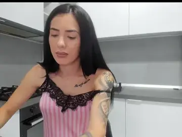 Emmapmg  live sex cam