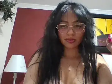 JINNLUNA  live sex cam