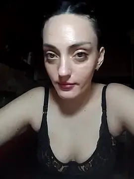 Likalovees  live sex cam