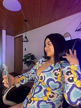 Mariana_pink18  live sex cam