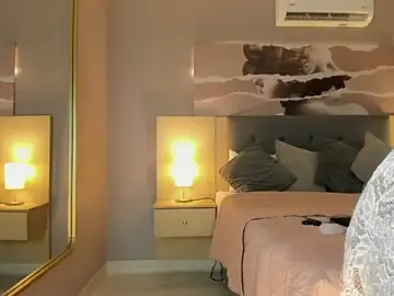 Marilyn_Mulata  live sex cam