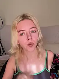 MonaNoire  live sex cam