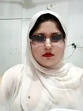 Nusrat-N  live sex cam