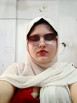 Nusrat-N  live sex cam