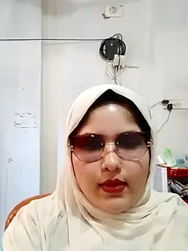Nusrat-N  live sex cam