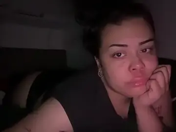 Asianbbygyal  live sex cam