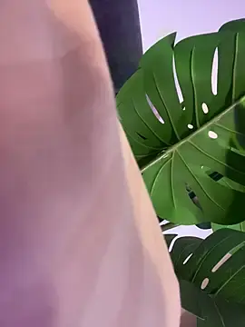 Charlotteeruss  live sex cam