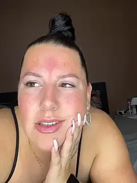 Xlinastarrx  live sex cam