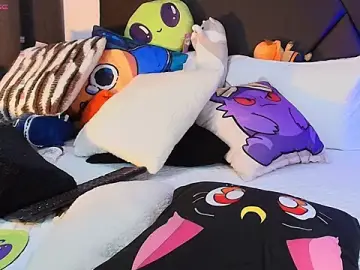 Aliceowenn  live sex cam