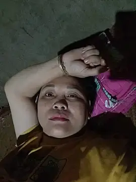 Cinby68  live sex cam