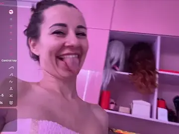 Crystallana  live sex cam
