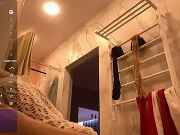 Crystallana  live sex cam