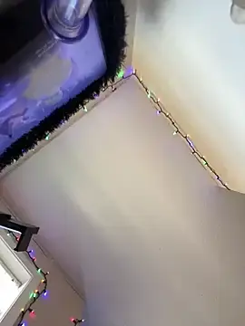 Stonedfairy710  live sex cam
