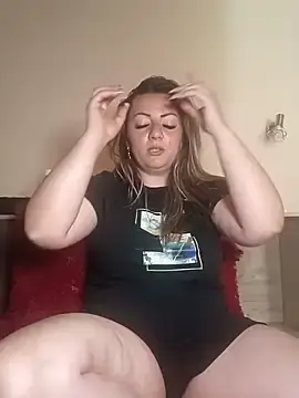 Sweetredvelvet  live sex cam