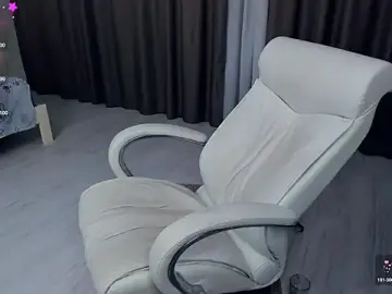 TiannaVillari  live sex cam