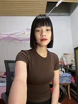 Andymi1  live sex cam