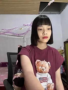 Andymi1  live sex cam