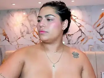 Kiana_cream  live sex cam