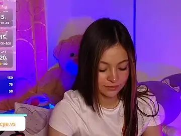 LucyEvans_  live sex cam